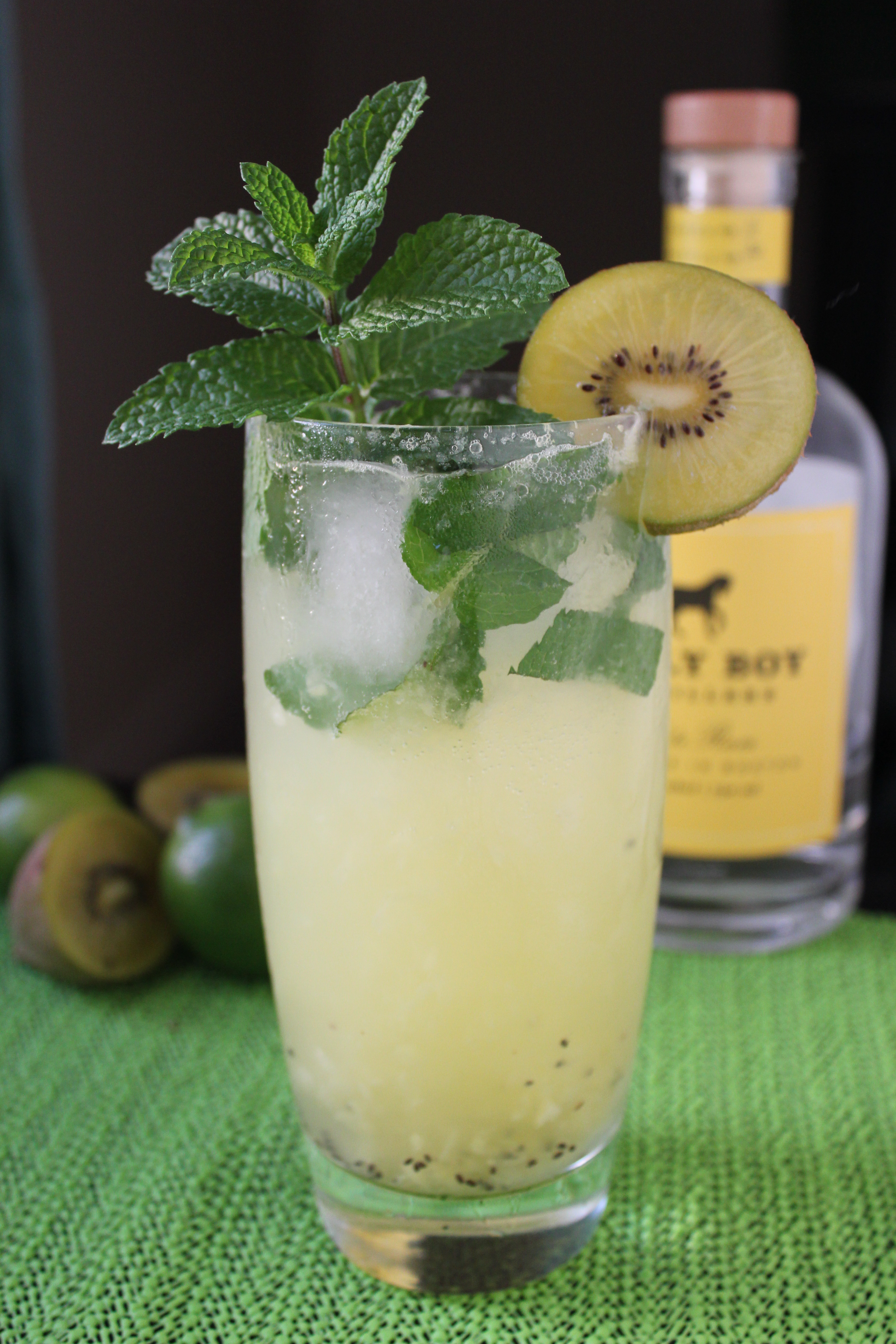 Kiwi Mojitos