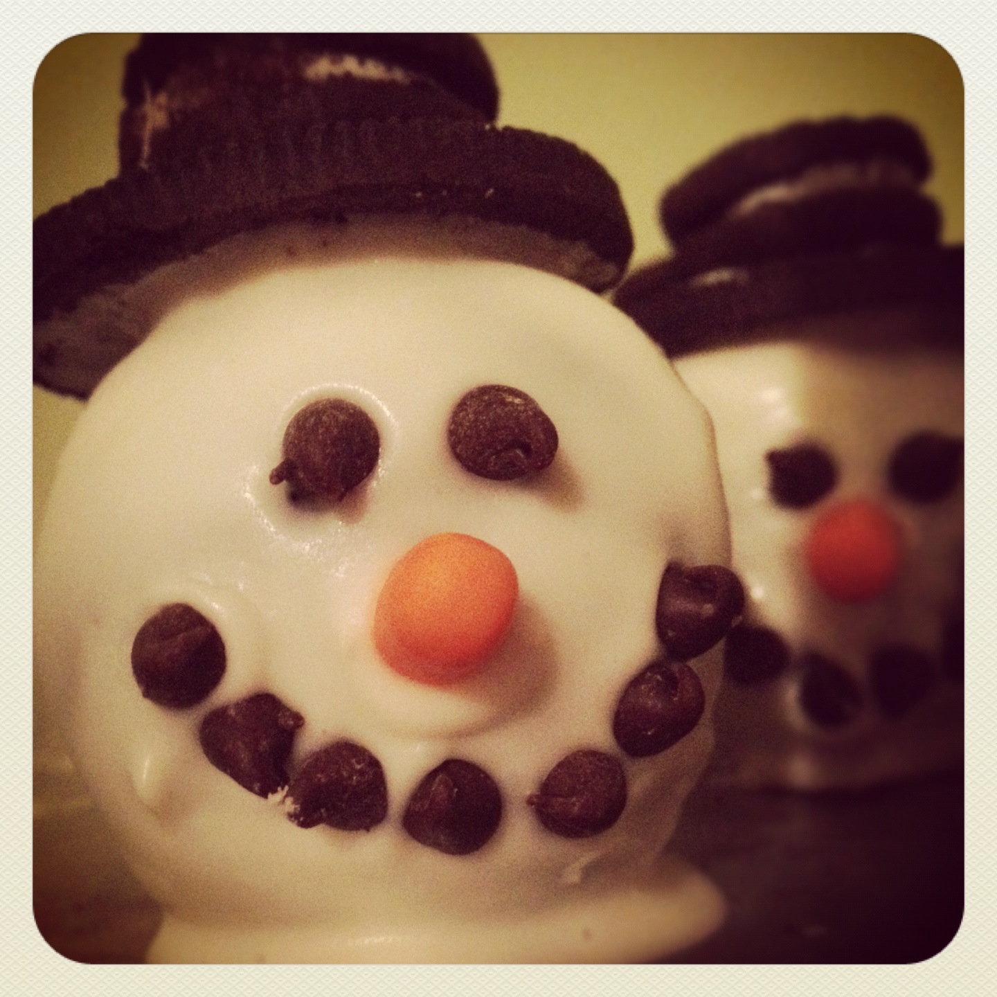 Snowman Cake Balls