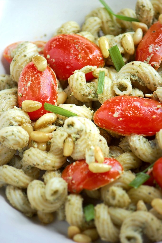 Pesto and Goat Cheese Salad with Roasted Tomatoes