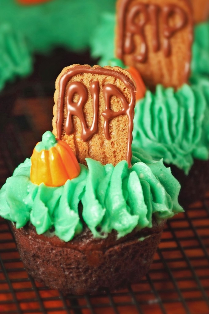 Tombstone Cupcakes