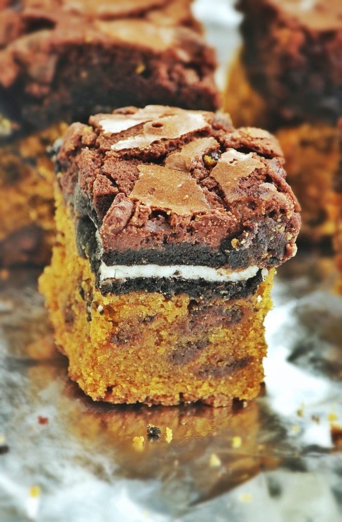 Pumpkin Chocolate Oreo Brownies