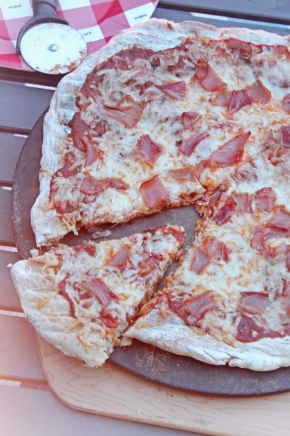 A Step-by-Step Guide to Making Perfect Grilled Pizza