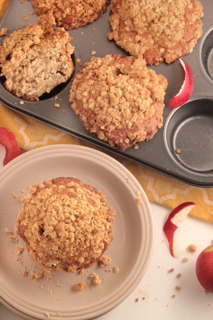 Apple Crisp Muffins