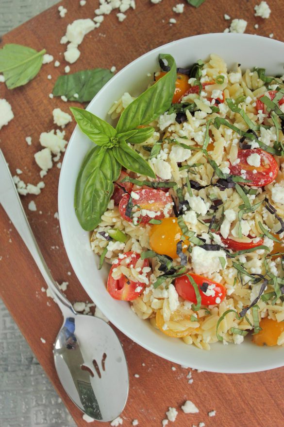 Lemony Tomato Basil Orzo Salad