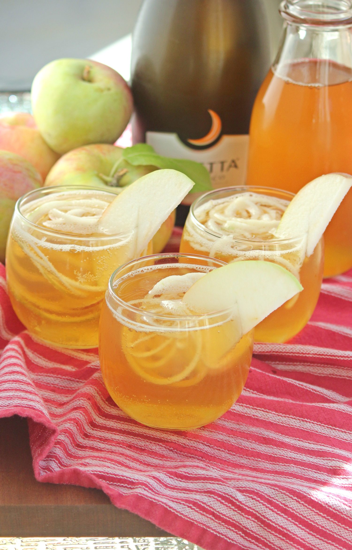 Apple Cider Mimosatini